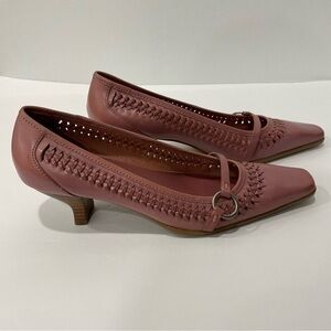 Nicole Bedeliapin Size 9 Rose Gold Woven Heels with Buckle Detail